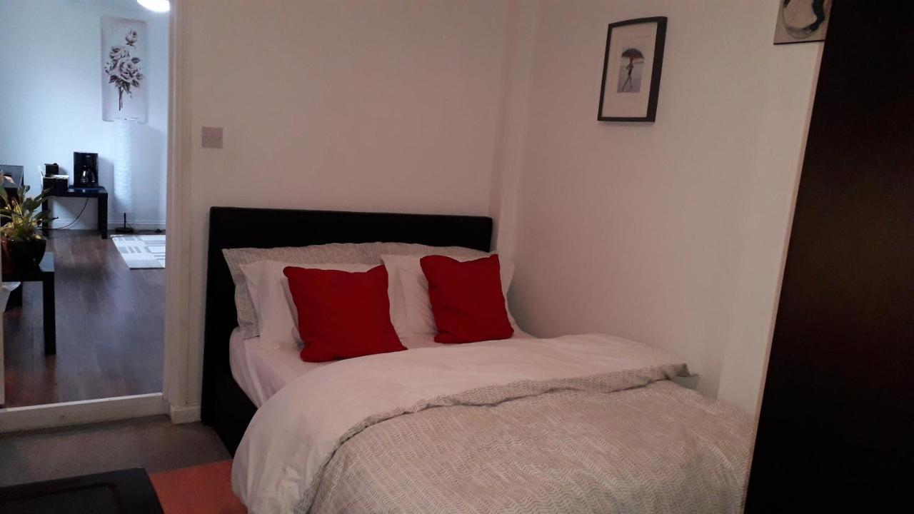 Cosy London Holiday Home Zewnętrze zdjęcie
